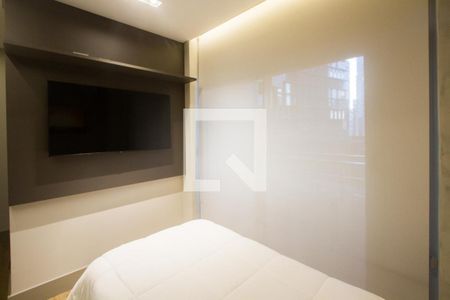 Suíte 1 de apartamento à venda com 3 quartos, 197m² em Jardim das Acacias, São Paulo