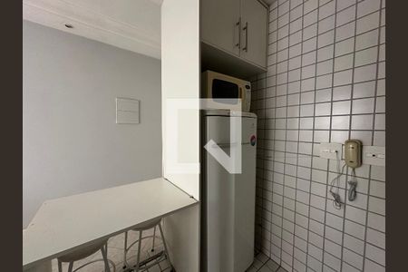 Sala/Cozinha de apartamento à venda com 1 quarto, 30m² em Perdizes, São Paulo