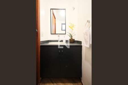Lavabo de apartamento à venda com 3 quartos, 108m² em Vila Andrade, São Paulo