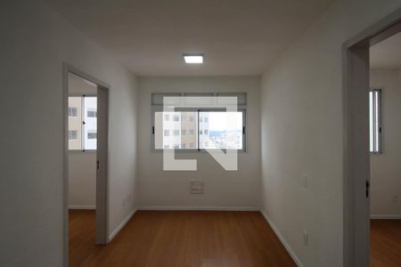 Sala de apartamento para alugar com 2 quartos, 36m² em Fazenda da Juta, São Paulo