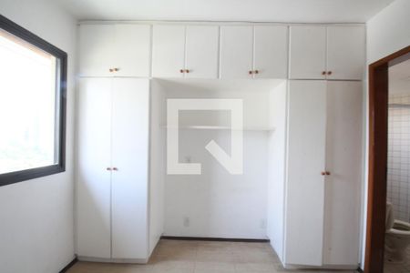 Quarto de apartamento à venda com 1 quarto, 42m² em Vila Suzana, São Paulo