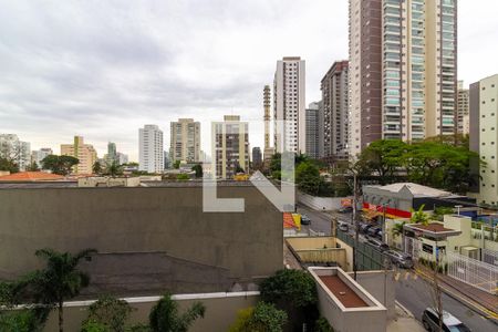 Varanda de kitnet/studio à venda com 1 quarto, 25m² em Jardim das Acacias, São Paulo