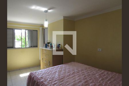 Suíte de casa à venda com 3 quartos, 180m² em Bussocaba , Osasco