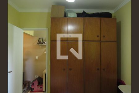 Quarto 1 de casa à venda com 3 quartos, 180m² em Bussocaba , Osasco