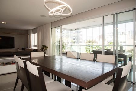 Sala de apartamento à venda com 3 quartos, 184m² em Indianópolis, São Paulo