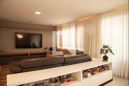 Sala de apartamento à venda com 3 quartos, 184m² em Indianópolis, São Paulo