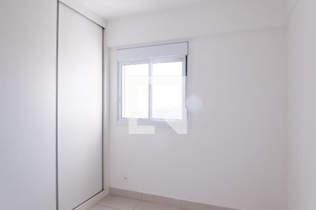 quarto 1 de apartamento para alugar com 2 quartos, 74m² em Caiçaras, Belo Horizonte