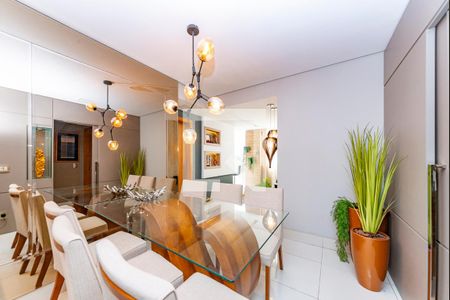 Sala 2 de apartamento à venda com 2 quartos, 95m² em Buritis, Belo Horizonte