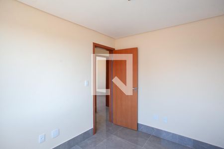 Quarto 1 de apartamento à venda com 3 quartos, 160m² em Planalto, Belo Horizonte