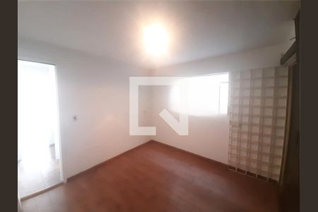 Casa à venda com 3 quartos, 112m² em Veloso, Osasco