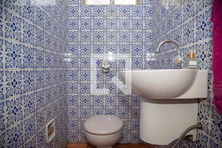 Lavabo de casa à venda com 4 quartos, 140m² em Vila Cruzeiro, São Paulo