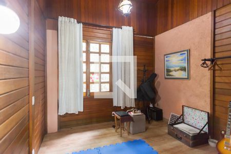 Quarto 2 de casa de condomínio à venda com 3 quartos, 350m² em Retiro do Chale, Brumadinho