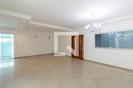 Sala de casa à venda com 3 quartos, 299m² em Jardim Santa Mena, Guarulhos