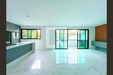 Casa à venda com 4 quartos, 400m² em Tremembé, São Paulo