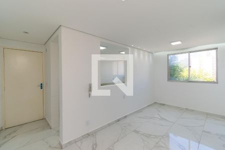 Sala de apartamento à venda com 2 quartos, 44m² em Jardim Ângela (Zona Leste), São Paulo