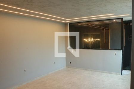 Sala de casa para alugar com 4 quartos, 200m² em Jardim Iguaçu, Nova Iguaçu