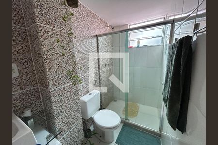 Banheiro Social de apartamento à venda com 2 quartos, 67m² em Encantado, Rio de Janeiro