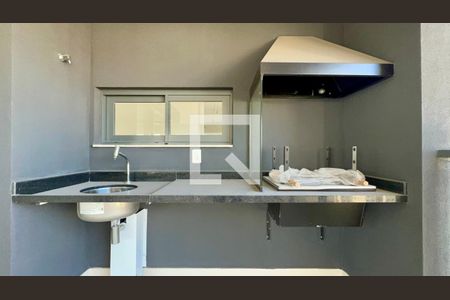 Varanda gourmet de apartamento à venda com 4 quartos, 195m² em Sumarezinho, São Paulo