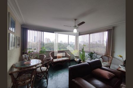 Sala de apartamento à venda com 3 quartos, 140m² em Cambuci, São Paulo