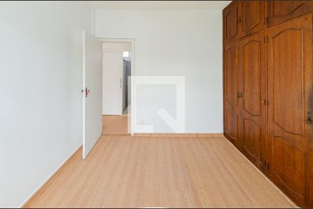 Quarto 1 de apartamento para alugar com 2 quartos, 43m² em Padre Eustáquio, Belo Horizonte