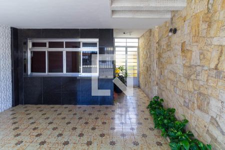 Garagem de casa à venda com 5 quartos, 125m² em Vila Antonieta, São Paulo