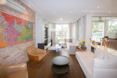 Sala de casa de condomínio à venda com 4 quartos, 306m² em Jardim Petropolis, São Paulo