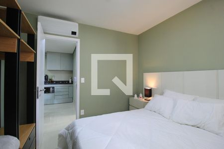 Quarto de apartamento à venda com 1 quarto, 53m² em Indianópolis, São Paulo