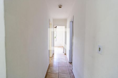 Corredor de apartamento à venda com 2 quartos, 50m² em Vila Nova, Porto Alegre