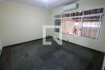 Sala de casa à venda com 4 quartos, 240m² em Vila Campesina, Osasco