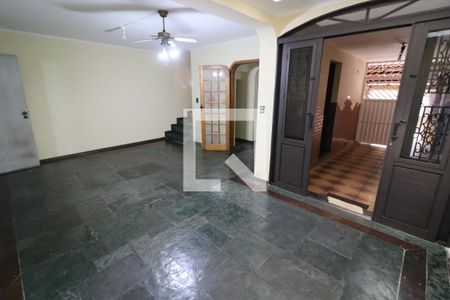 Sala de Jantar de casa à venda com 4 quartos, 240m² em Vila Campesina, Osasco