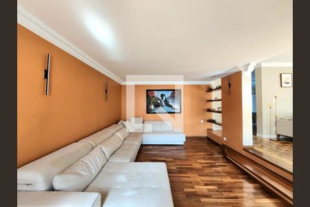 Sala de casa à venda com 3 quartos, 330m² em Planalto Paulista, São Paulo