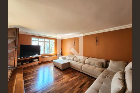 Sala de casa à venda com 3 quartos, 330m² em Planalto Paulista, São Paulo