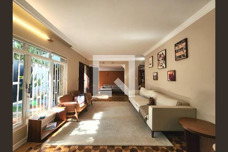 Sala de casa à venda com 3 quartos, 330m² em Planalto Paulista, São Paulo