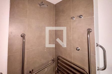 Banheiro de kitnet/studio à venda com 1 quarto, 47m² em Jardim Paulista, São Paulo