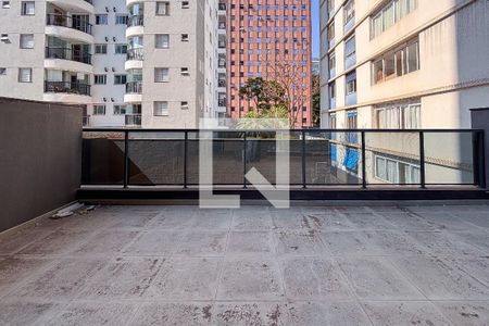Varanda de kitnet/studio à venda com 1 quarto, 47m² em Jardim Paulista, São Paulo