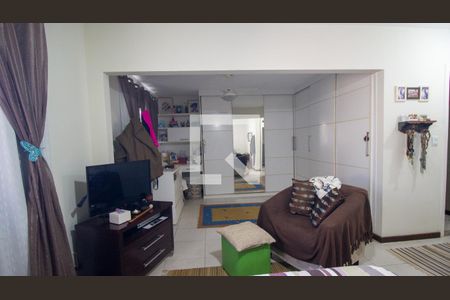 Suite de casa de condomínio para alugar com 4 quartos, 191m² em Recreio dos Bandeirantes, Rio de Janeiro