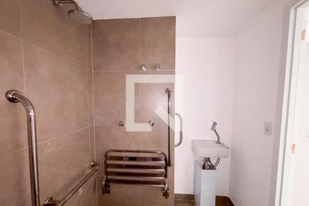 Banheiro de kitnet/studio à venda com 1 quarto, 47m² em Jardim Paulista, São Paulo