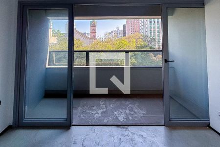 Varanda de kitnet/studio à venda com 1 quarto, 20m² em Jardim Paulista, São Paulo