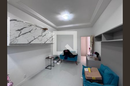 Quarto de casa de condomínio para alugar com 5 quartos, 400m² em Recreio dos Bandeirantes, Rio de Janeiro