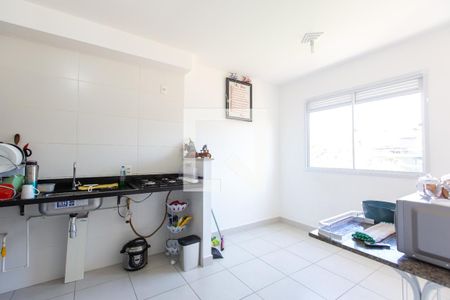 Sala/Cozinha de apartamento para alugar com 2 quartos, 32m² em Vila Nova Curuca, São Paulo