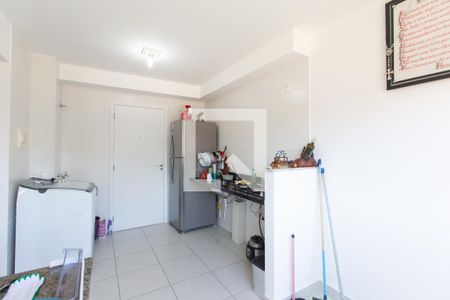 Sala/Cozinha de apartamento para alugar com 2 quartos, 32m² em Vila Nova Curuca, São Paulo