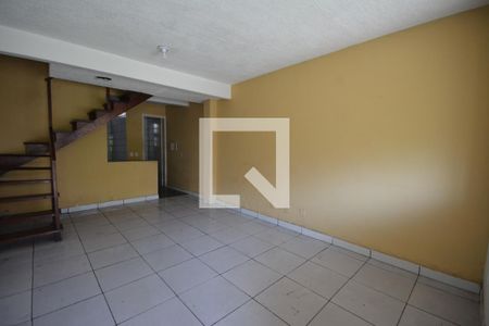 Sala de casa de condomínio para alugar com 2 quartos, 65m² em Campo Grande, Rio de Janeiro