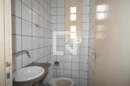 Lavabo de casa de condomínio para alugar com 2 quartos, 65m² em Campo Grande, Rio de Janeiro