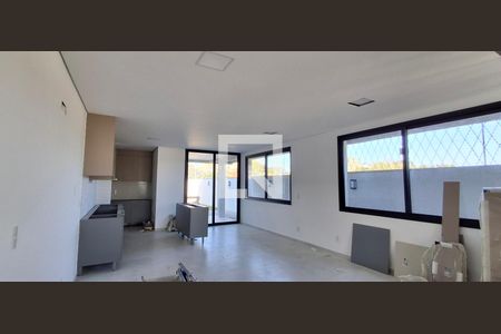 Sala de casa para alugar com 3 quartos, 210m² em Lagoa da Conceição, Florianópolis
