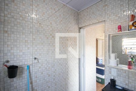 Banheiro 1 de casa à venda com 4 quartos, 100m² em Vila Nova Galvão, São Paulo