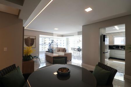 Sala de apartamento para alugar com 3 quartos, 142m² em Barra Funda, Guarujá