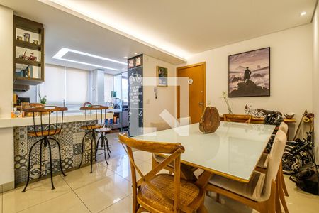 Sala de apartamento à venda com 3 quartos, 100m² em Serra, Belo Horizonte