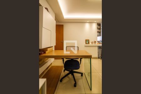 Sala de apartamento à venda com 3 quartos, 100m² em Serra, Belo Horizonte