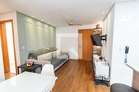 Sala de apartamento para alugar com 2 quartos, 56m² em Vila Dom Pedro I, São Paulo