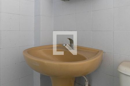 Banheiro de apartamento para alugar com 1 quarto, 40m² em Centro Histórico, Porto Alegre